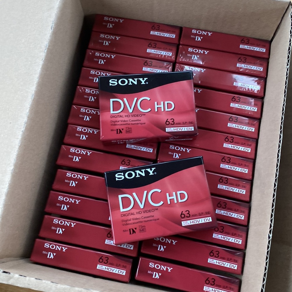 Sony DVC HD 63 minutes Digital Video Cassettes - Picture 3 of 7